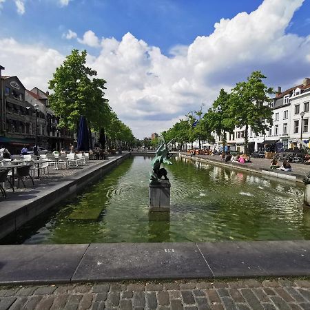 Exclusive Two-Level Apartment With Private Terrace On The Canal Brusel Exteriér fotografie
