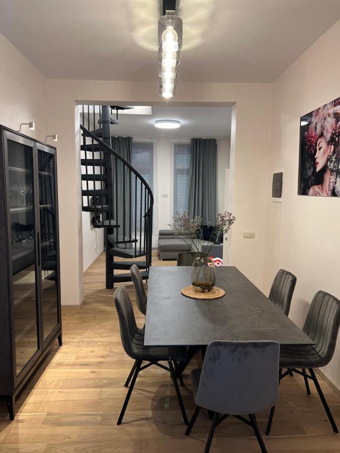Exclusive Two-Level Apartment With Private Terrace On The Canal Brusel Exteriér fotografie
